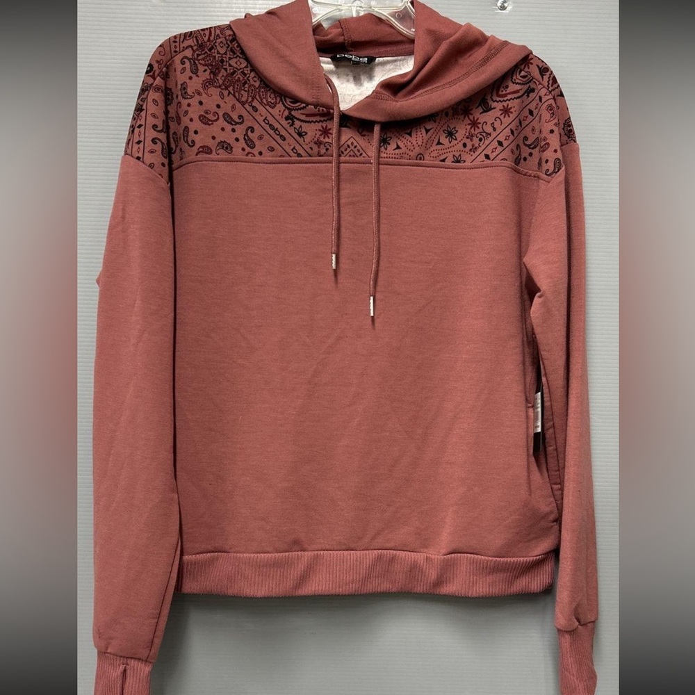 NWT bebe Rust Brown Lightweight Hoodie w/Floral and Paisley Pattern Size L